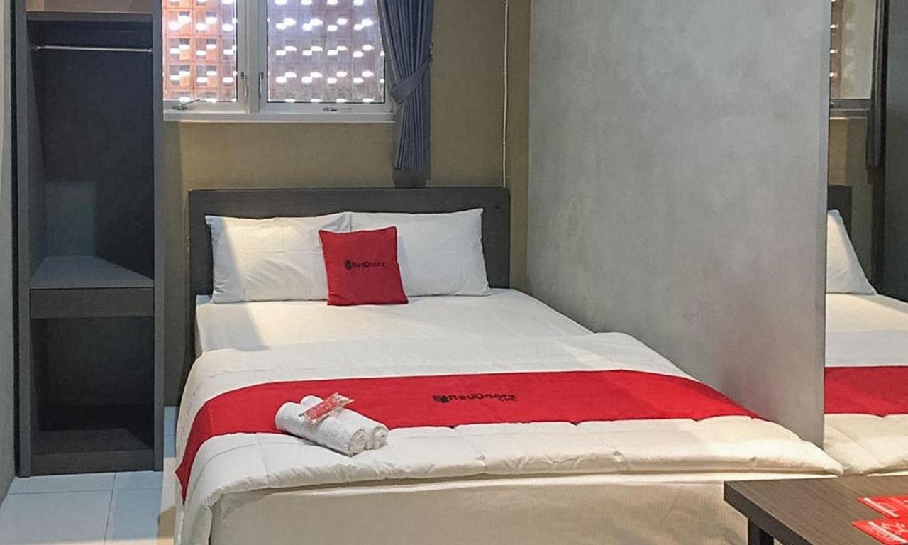 Reddoorz Near Wisata Paribendo Lawang Hotel Kültér fotó
